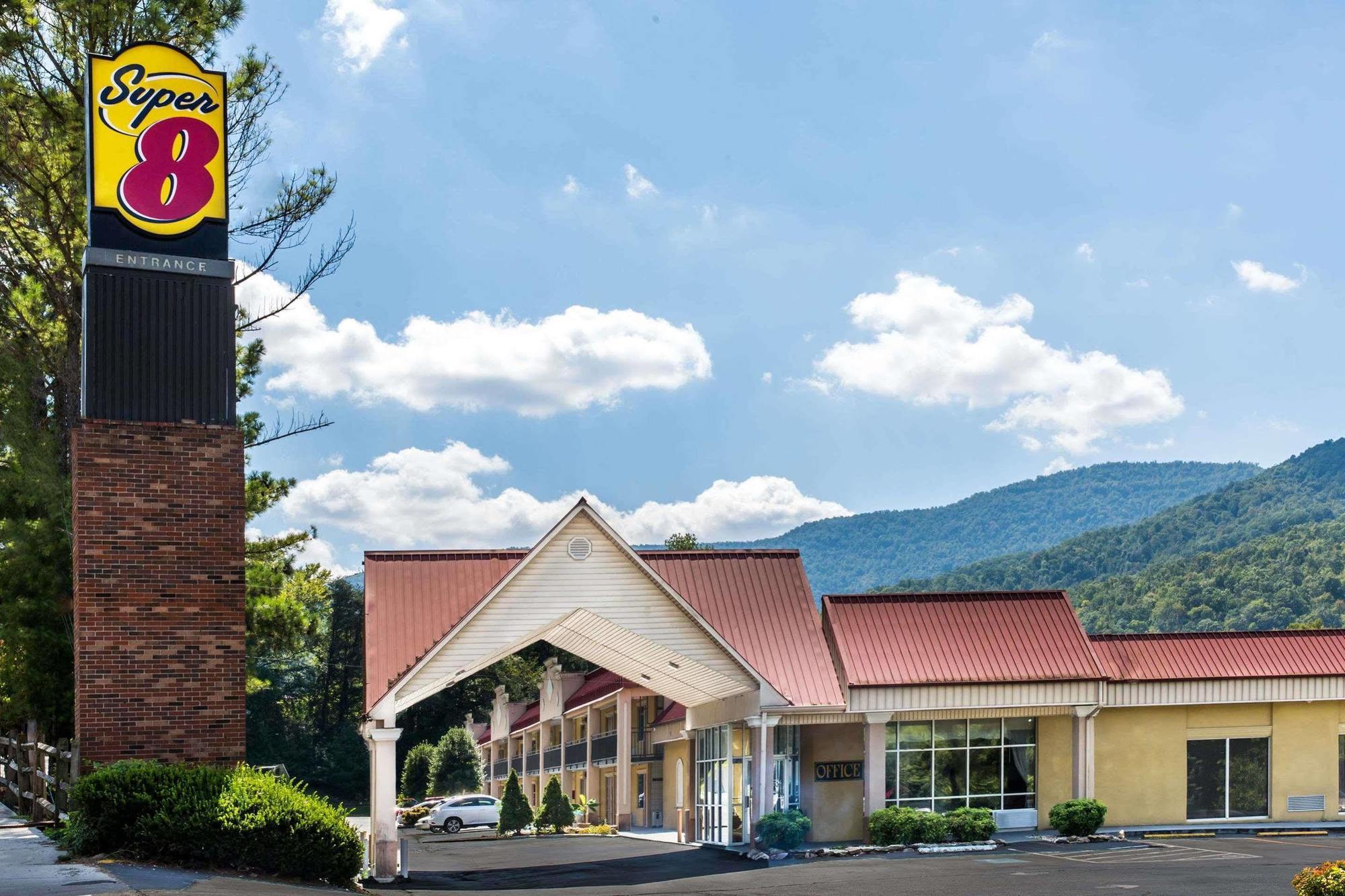 Super 8 By Wyndham Caryville Tn Luaran gambar